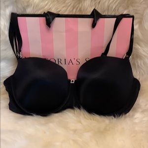 Black with Rhinestones Victoria’s Secret NWOT Bra